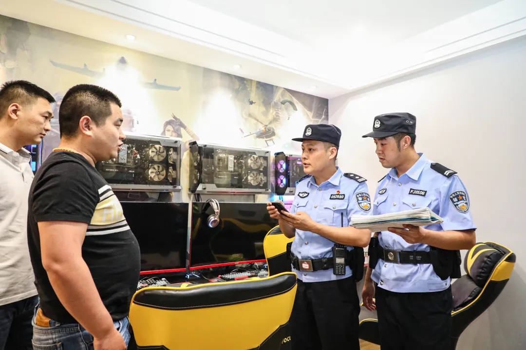 1638772872179513.jpg 640.webp (2).jpg