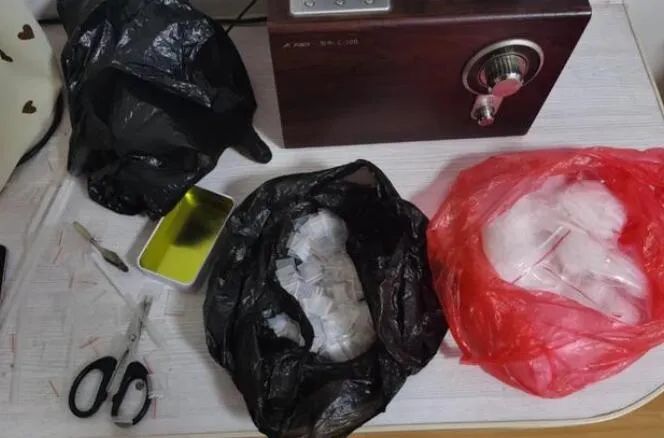 1653529459867565.jpg 640 (1).jpg