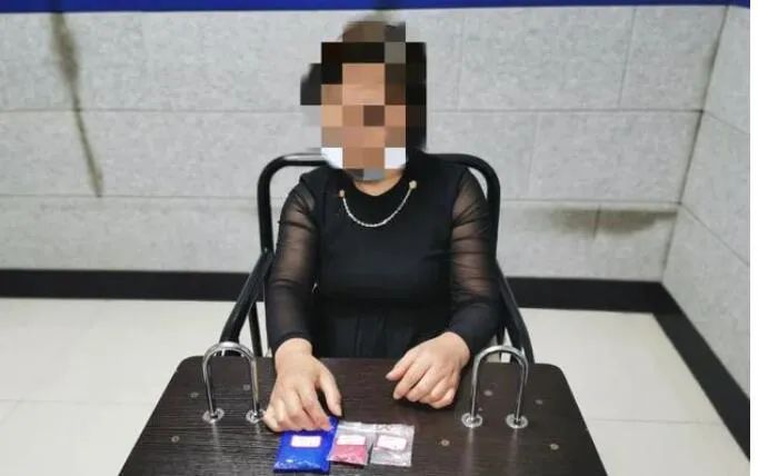 1653530015591563.jpg 640.jpg