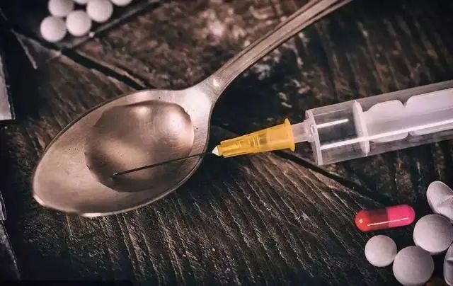 1599812925395201.jpg 1599812925395201.jpg