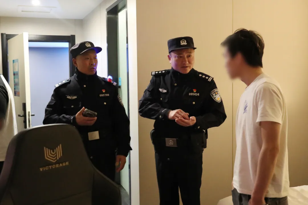 7c8913d0d98be11c17403ae513136040.png